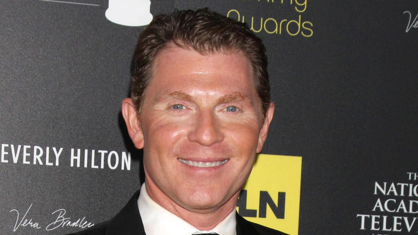 鮑比·弗萊（Bobby Flay）的梅薩烤餐廳（Mesa Grill Restaurants）到底發生了什麼？